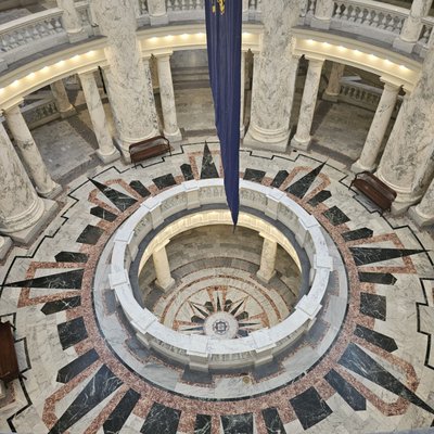 Idaho State Capitol by null