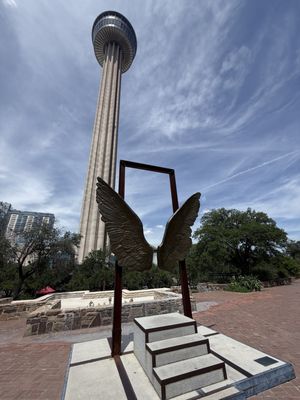 Tower of the Americas by null