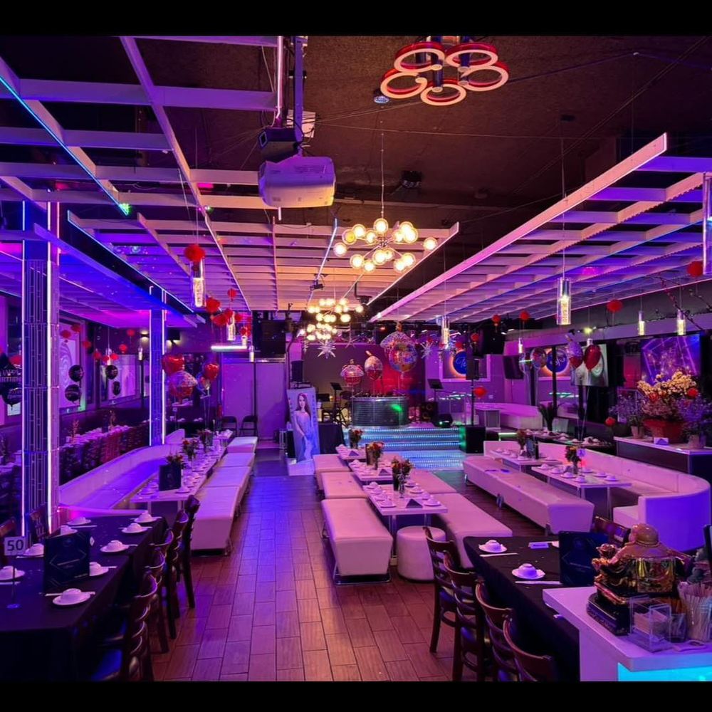 TOP RESTAURANT & LOUNGE Updated October 2024 10 Reviews 15380