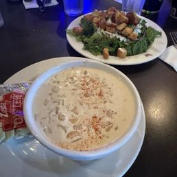 Claim chowder and salad