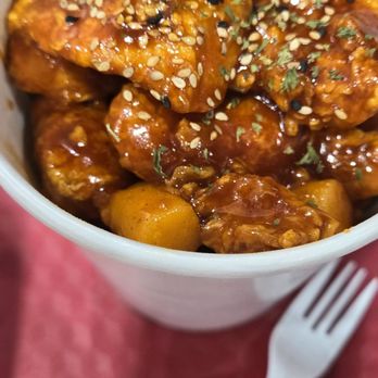 Toreore - swicy popcorn chicken - Korean Near Me - Niles, Illinois