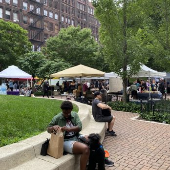 SOUTH LOOP FARMERS MARKET - Updated January 2026 - 39 Photos - 632 S