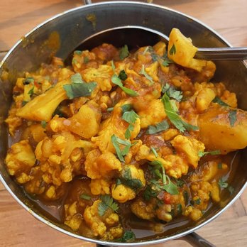 Bombay Deluxe Indian Restaurant - Aloo gobi (vegan) - Indian Near Me - Anchorage, Alaska