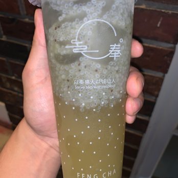Feng Cha Teahouse - Kiwi Basil Seed Green Tea - Bubble Tea Near Me - Costa Mesa, California