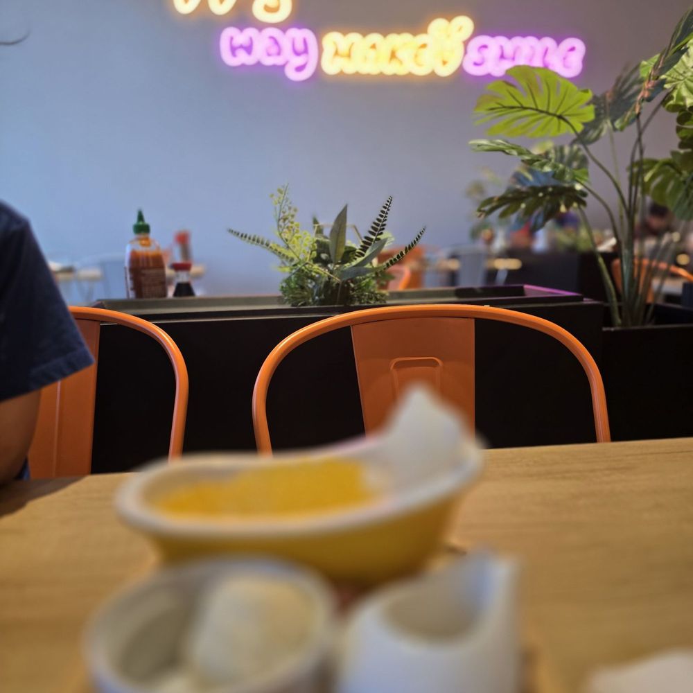 Cafe 11 - Mango teddy bear bath - Hong Kong Style Cafe Near Me - Katy, Texas