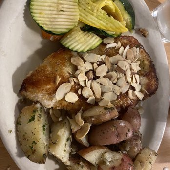 Moab Brewery - Honey almond chicken - American Near Me - Moab, Utah