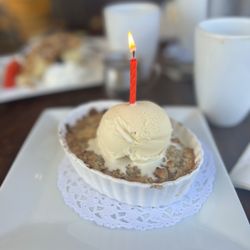 Dockside Market & Grill - Apple Cobbler