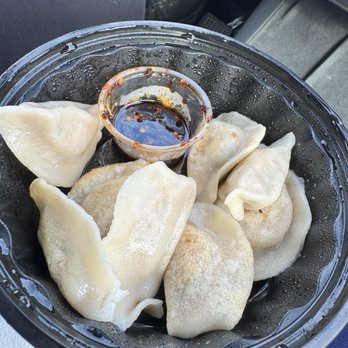 Gold Dumpling - Pork and Chive Dumplings - Chinese Near Me - West Hartford, Connecticut Gold Dumpling - Pork and Chive Dumplings - Chinese Near Me - West Hartford, Connecticut