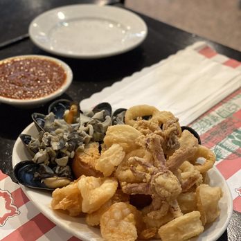 Randazzo's Clam Bar - Combo - Seafood Near Me - Brooklyn, New York Randazzo's Clam Bar - Combo - Seafood Near Me - Brooklyn, New York