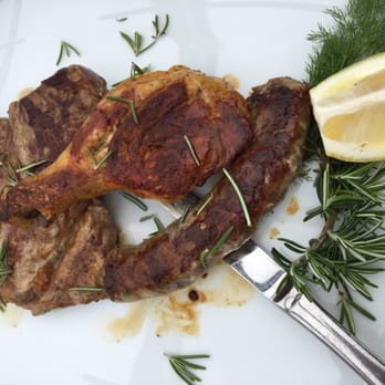 Da Gelsomina - Mixed grilled meat, steak chicken and fresh Italian sausages all from their farm. - Napoletana Near Me - Anacapri, NA