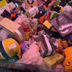 My Buddy's Place - Claw machine