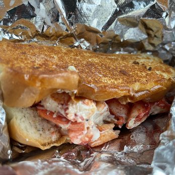 Lobsta Truck - Seafood Near Me Lobsta Truck - Seafood Near Me