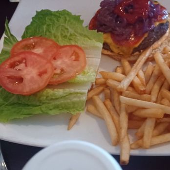 SOMA Restaurant & Bar - Burger - Italian Near Me - San Francisco, California SOMA Restaurant & Bar - Burger - Italian Near Me - San Francisco, California