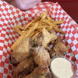 Yummy wings!
