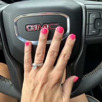 Blush Nail Lounge - Nail Salons Near Me - Alpharetta, Georgia