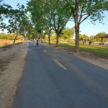 Kern River Parkway - Hiking Near Me - Bakersfield, California Kern River Parkway - Hiking Near Me - Bakersfield, California