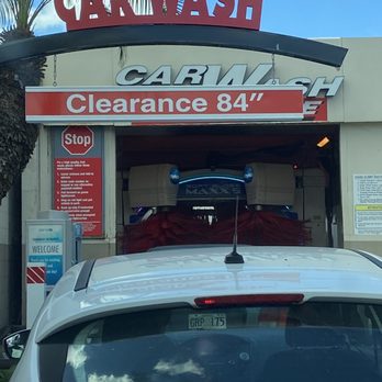 Pearlridge Texaco - Entrance - Car Wash Near Me - Aiea, Hawaii