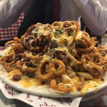 Heroes - Chili cheese fries - American Near Me - Riverside, California