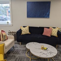 Raising Harts - First floor lounge