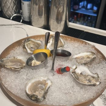 Smashing Grapes - Oysters - Wine Bars Near Me - Columbia, Maryland Smashing Grapes - Oysters - Wine Bars Near Me - Columbia, Maryland