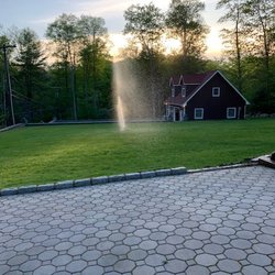 Baer Landscaping - Freshly Edged Lawn