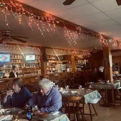 Golden Eagle Restaurant - Bar dining room