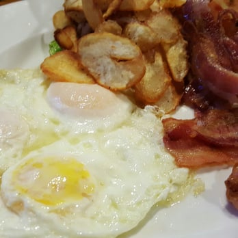 Sierra Gold - They don't skimp on the bacon, even when it's 50% off - New American Near Me - Reno, Nevada Sierra Gold - They don't skimp on the bacon, even when it's 50% off - New American Near Me - Reno, Nevada