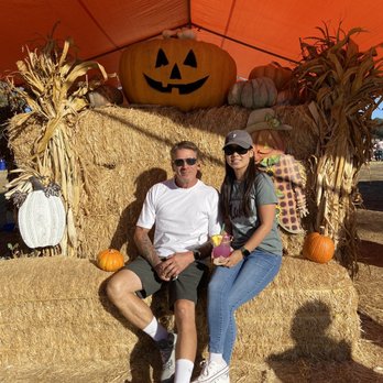 Bates Nut Farm - Specialty Food Near Me - Valley Center, California