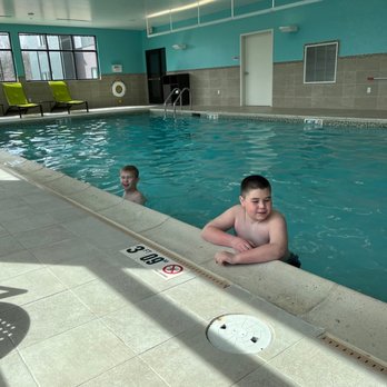 SpringHill Suites by Marriott Wrentham Plainville - Indoor pool - Hotels Near Me - Wrentham, Massachusetts