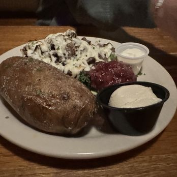 Bynum's Steakhouse - Smothered Rib Tips - Steakhouses Near Me - Indianapolis, Indiana