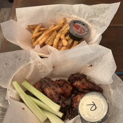 Brick & Barrel - Jerk wings and Garlic Parmesan Fries