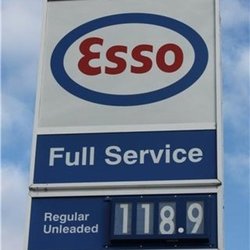 Esso - Photo