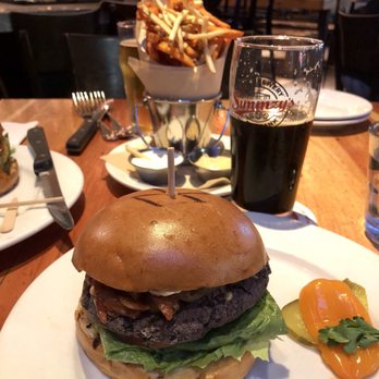 Simmzy's - Veggie Burger, Simmzy's Porter, Mixed Bag Fries - Gastropubs Near Me - Long Beach, California Simmzy's - Veggie Burger, Simmzy's Porter, Mixed Bag Fries - Gastropubs Near Me - Long Beach, California