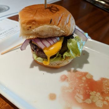 Tommy Bahama - Sliders - Seafood Near Me - Naples, Florida Tommy Bahama - Sliders - Seafood Near Me - Naples, Florida