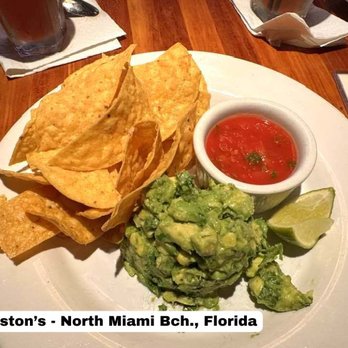 Houston's Restaurant - Houston's in North Miami Florida - New American Near Me - North Miami Beach, Florida Houston's Restaurant - Houston's in North Miami Florida - New American Near Me - North Miami Beach, Florida