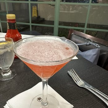 2800 Kitchen & Lounge - Mango daquari - New American Near Me - San Pedro, California