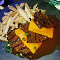 Antika Lounge