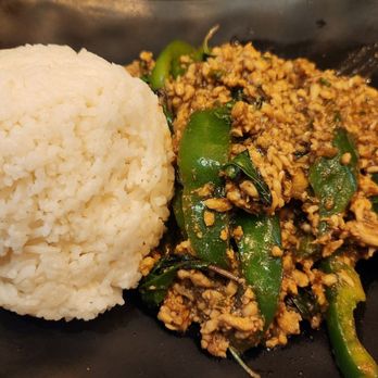 The Thonglor - Pat Ki Mao (Ground Chicken with Thai Basil and Green Peppers) - Thai Near Me - San Francisco, California The Thonglor - Pat Ki Mao (Ground Chicken with Thai Basil and Green Peppers) - Thai Near Me - San Francisco, California