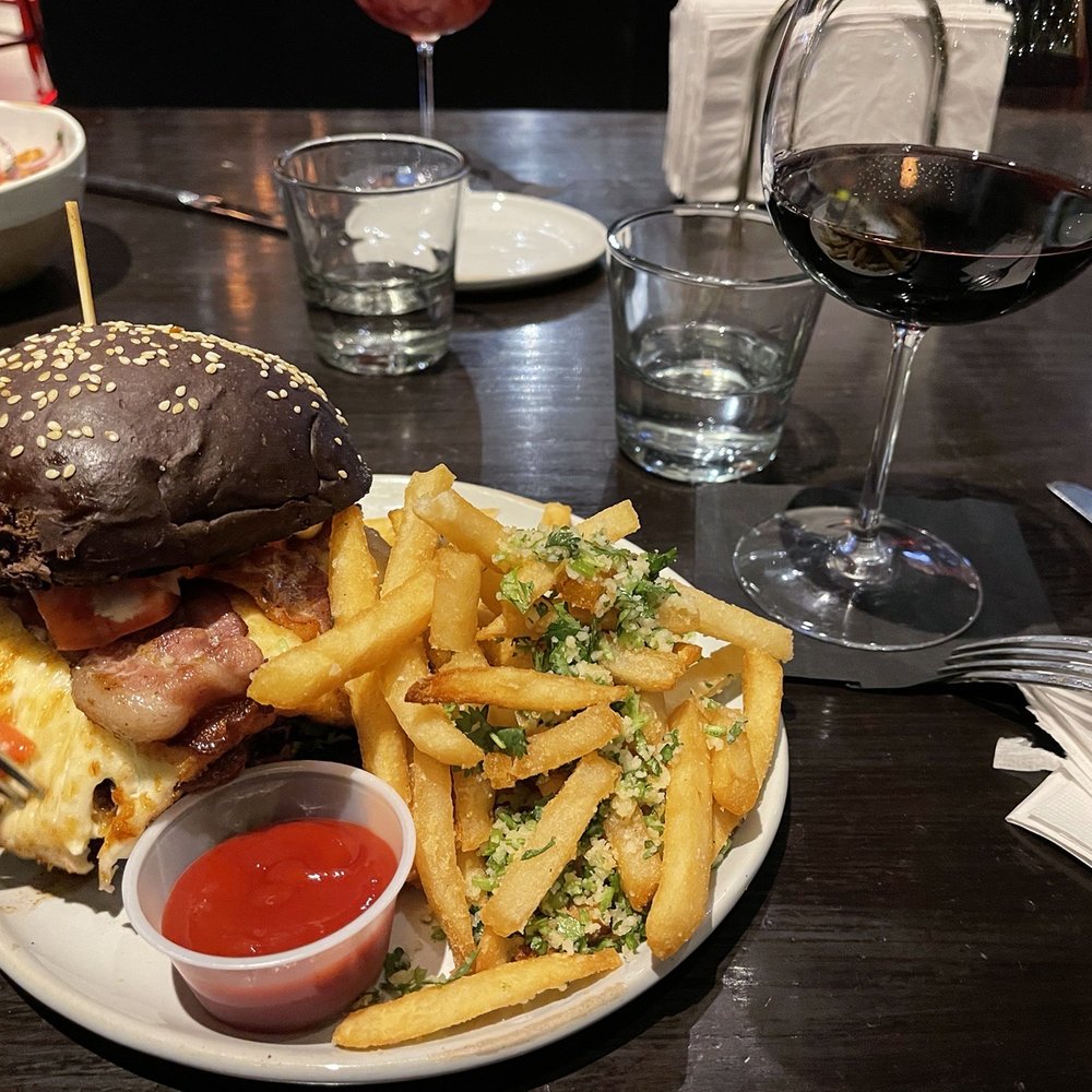 Bocas Grill Brickell - Levin Truffle Burger - Bars Near Me - Miami, Florida Bocas Grill Brickell - Levin Truffle Burger - Bars Near Me - Miami, Florida