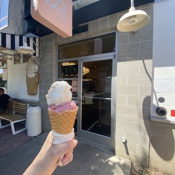 Fifty Licks - Mango sticky rice and Oregon strawberry in a gluten free cone - Ice Cream & Frozen Yogurt Near Me - Portland, Oregon Fifty Licks - Mango sticky rice and Oregon strawberry in a gluten free cone - Ice Cream & Frozen Yogurt Near Me - Portland, Oregon