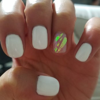E-Nails & Spa - Nail Salons Near Me - Bayonne, New Jersey