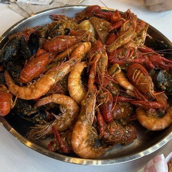 Grab A Crab - Combo For 4 - Cajun/Creole Near Me - Monterey Park, California Grab A Crab - Combo For 4 - Cajun/Creole Near Me - Monterey Park, California