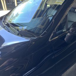 Fixed windshield. Fixed windshield.