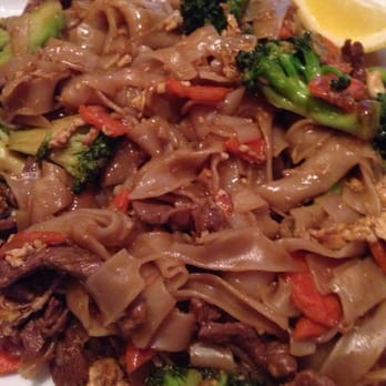 Thai Spice Restaurant - Beef Pad Se-Ew - Thai Near Me - Clearwater, Florida Thai Spice Restaurant - Beef Pad Se-Ew - Thai Near Me - Clearwater, Florida