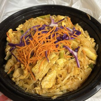 Pato Thai Cuisine - Chicken pad Thai - Thai Near Me - Flagstaff, Arizona Pato Thai Cuisine - Chicken pad Thai - Thai Near Me - Flagstaff, Arizona