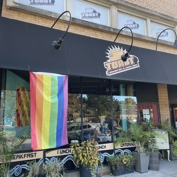 Toast - View from out front circa 2021 - Breakfast & Brunch Near Me - Ferndale, Michigan