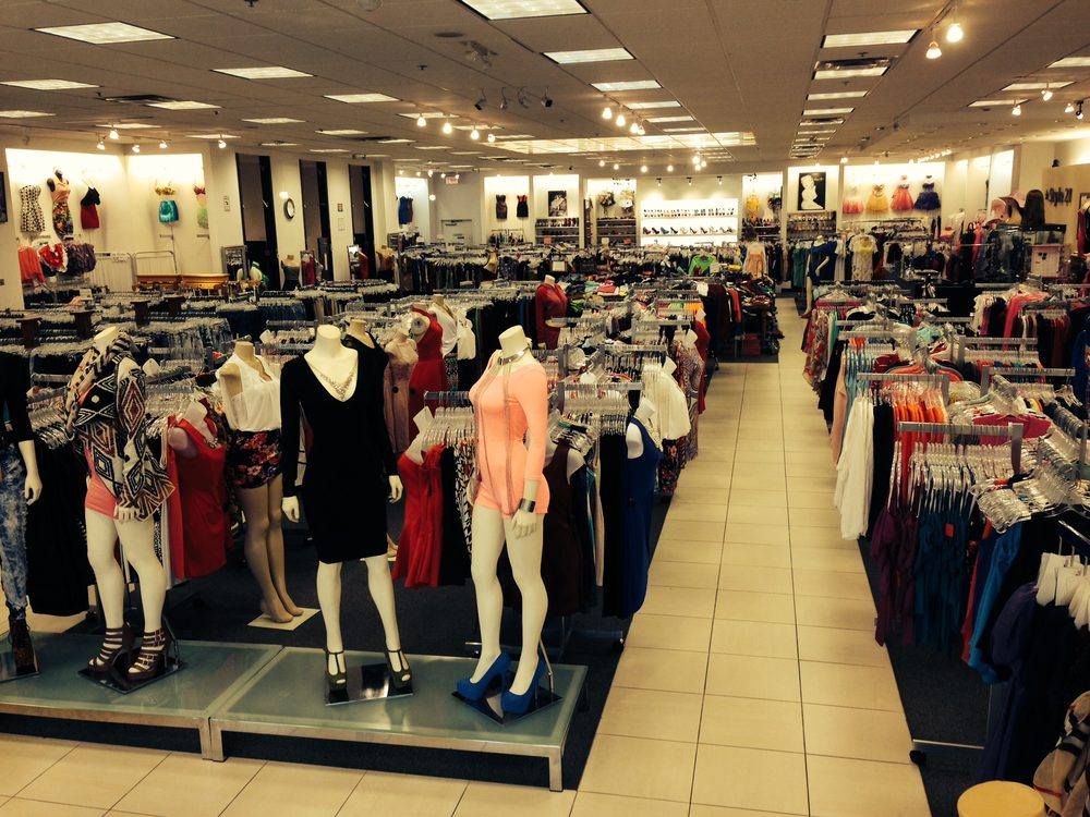 STYLE 21 Updated October 2024 292 Garfield Ave, Cranston, Rhode