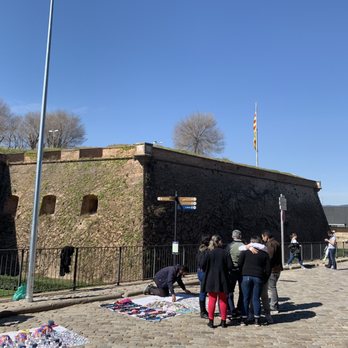 Castell de Montjuïc - Local Flavor Near Me - Barcelona, B Castell de Montjuïc - Local Flavor Near Me - Barcelona, B