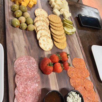 Canvas Artistry - $24 charcuterie board, would not recommend. - Tacos Near Me - Albuquerque, New Mexico Canvas Artistry - $24 charcuterie board, would not recommend. - Tacos Near Me - Albuquerque, New Mexico