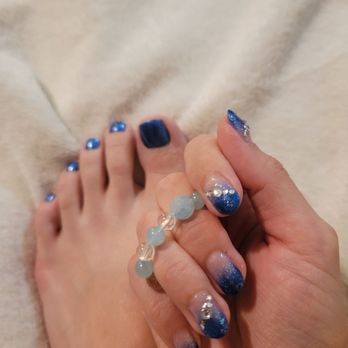 Top Nails By Ana - Shiney! - Nail Salons Near Me - Honolulu, Hawaii